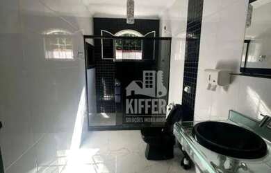 Imagem 6: asa Ampla no Centro de Rio Bonito com Duas Residências e 6 Quartos