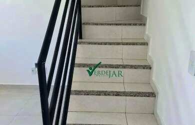 Imagem 9: Casa com 3 quartos, duas vagas de garagem em ótima localização