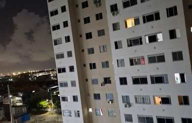 Imagem: O apartamento possui 2 Dormitórios, 1 Banheiro e está localizado