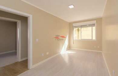 Imagem: O apartamento possui 3 Dormitórios, 2 Banheiros, 1 Vaga na