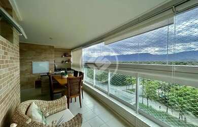 Imagem: O apartamento possui 3 Dormitórios, 2 Banheiros, 2 Vagas na