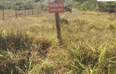 Imagem: O terreno possui 360m² de Área e está localizado em Centro