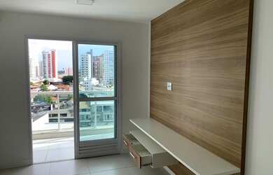 Imagem: O apartamento possui 1 Dormitório, 1 Banheiro, 1 Vaga na garagem