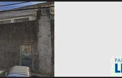 Imagem: O depósito possui 3 Vagas na garagem e 580m² de Área e está