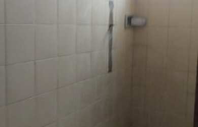 Imagem: A casa possui 3 Dormitórios, 2 Banheiros, 1 Vaga na garagem