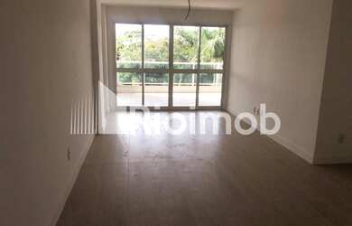 Imagem 6: Recreio dos Bandeirantes Apartamento 4 quartos, sendo 4 suites