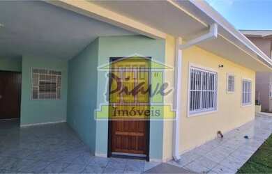 Imagem: A casa em condomínio possui 3 Dormitórios, 2 Banheiros, 1