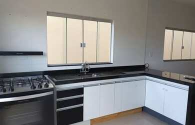 Imagem 9: Oportunidade Casa três Villa Suíça