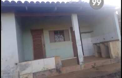 Imagem: A casa à venda possui 1 Dormitório, 1 Banheiro e 50m² de