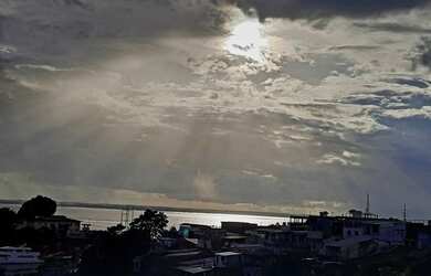 Imagem 10: Casa Residencial. Área de serviço, 4 Banheirose4 Dormitórios