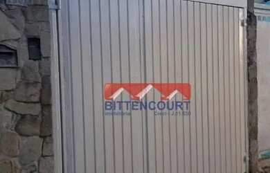 Imagem: A casa possui 2 Dormitórios, 1 Banheiro, 1 Vaga na garagem