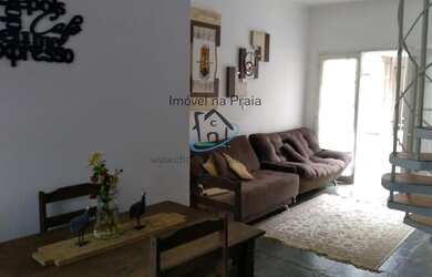 Imagem: A casa possui 2 Dormitórios, 2 Banheiros, 1 Vaga na garagem