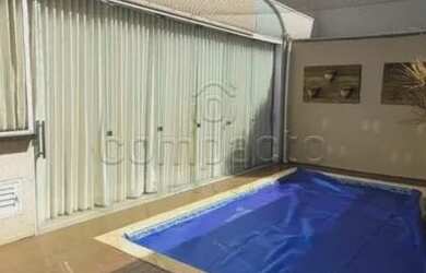 Imagem: A casa em condomínio possui 3 Dormitórios, 4 Banheiros, 4