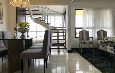 Imagem: O apartamento na cobertura possui 4 Dormitórios, 5 Banheiros