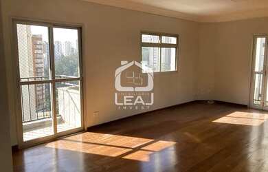 Imagem: O apartamento possui 3 Dormitórios, 4 Banheiros, 3 Vagas na