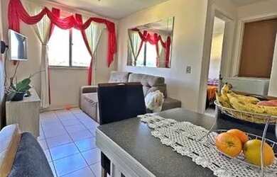 Imagem: O apartamento possui 2 Dormitórios, 1 Banheiro, 1 Vaga na garagem