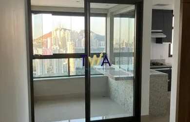 Imagem: O apartamento possui 1 Dormitório, 2 Banheiros, 2 Vagas na