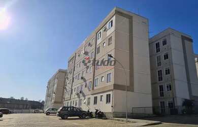 Imagem: O apartamento possui 2 Dormitórios, 1 Banheiro, 1 Vaga na garagem