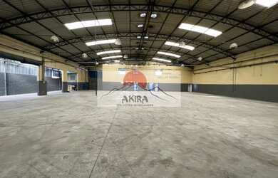 Imagem: O depósito possui 1.090m² de Área e está localizado em