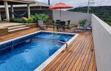 Imagem: A casa em condomínio possui 3 Dormitórios, 2 Banheiros, 2