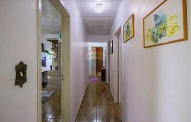 Imagem 9: Casa Com Terreno Amplo!