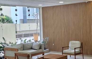 Imagem: O apartamento possui 1 Dormitório, 1 Banheiro, 1 Vaga na garagem