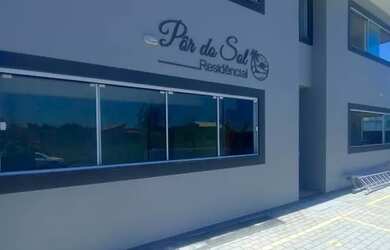 Imagem 2: 04 Apartamentos em Laguna, localizados á 200 metros até a Praia do Sol