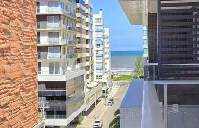 Imagem 2: Três dormitórios mobiliado e decorado - Capão da Canoa - RS