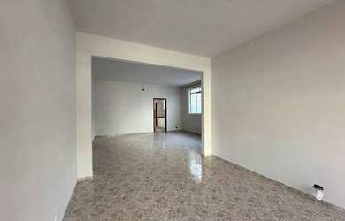 Imagem: O depósito possui 400m² de Área, Imóvel novo e está localizado