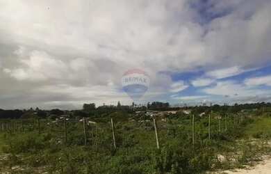 Imagem: O terreno possui 211m² de Área e está localizado em Aramari