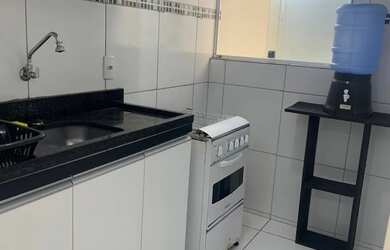 Imagem: O apartamento possui 2 Dormitórios, 1 Banheiro, Imóvel mobiliado