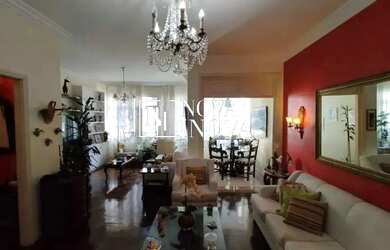 Imagem: O apartamento possui 2 Dormitórios, 3 Banheiros, 1 Vaga na