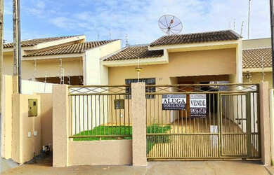 Imagem: A casa possui 3 Dormitórios, 1 Banheiro, 1 Vaga na garagem