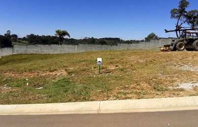 Imagem: O terreno possui 945m² de Área e está localizado em Cidade