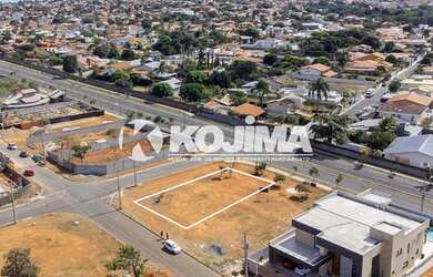 Imagem: O terreno possui 800m² de Área e está localizado em Setor