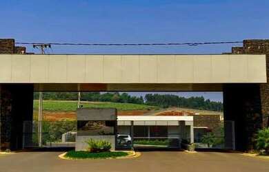 Imagem: O terreno possui 691m² de Área e está localizado em Colônia