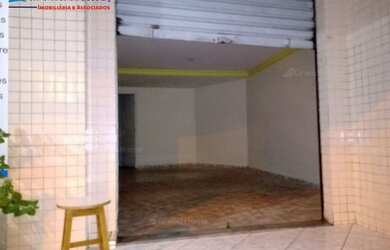 Imagem: O depósito possui 32m² de Área e está localizado em Itapuã