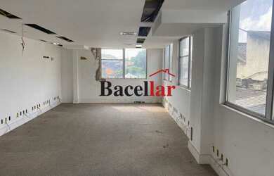 Imagem: O depósito possui 800m² de Área e está localizado em São