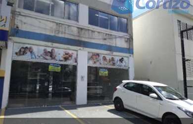 Imagem: O depósito possui 3 Vagas na garagem, 150m² de Área e está