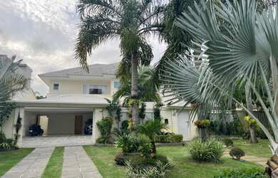 Imagem: A casa em condomínio possui 5 Dormitórios, 4 Banheiros, 5