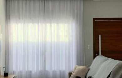 Imagem: A casa possui 2 Dormitórios, 2 Banheiros, 90m² de Área e