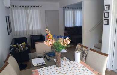 Imagem: A casa em condomínio possui 3 Dormitórios, 3 Banheiros, 3