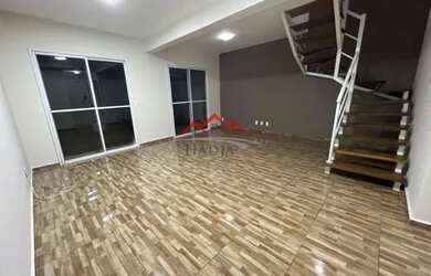 Imagem: A casa em condomínio possui 3 Dormitórios, 3 Banheiros, 2