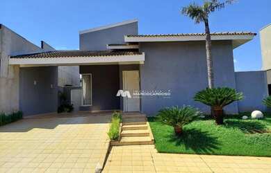 Imagem: A casa em condomínio possui 3 Dormitórios, 5 Banheiros, 4