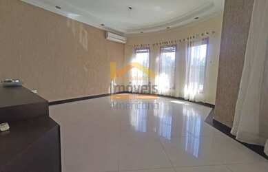 Imagem: A casa em condomínio possui 3 Dormitórios, 3 Banheiros, 2