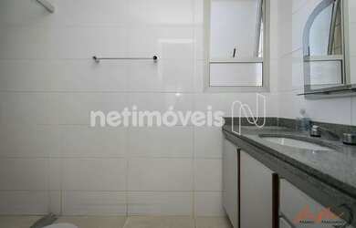 Imagem: O apartamento possui 3 Dormitórios, 3 Banheiros, 2 Vagas na