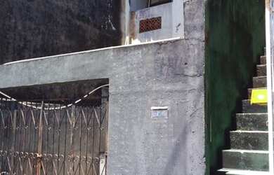 Imagem: A casa possui 2 Dormitórios, 1 Banheiro e está localizado