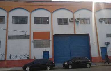 Imagem: O depósito possui 3.700m² de Área e está localizado em