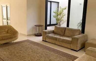 Imagem: A casa em condomínio possui 4 Dormitórios, 1 Banheiro, 4 Vagas