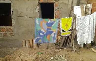 Imagem: A casa possui 2 Dormitórios, 1 Banheiro, 13m² de Área e